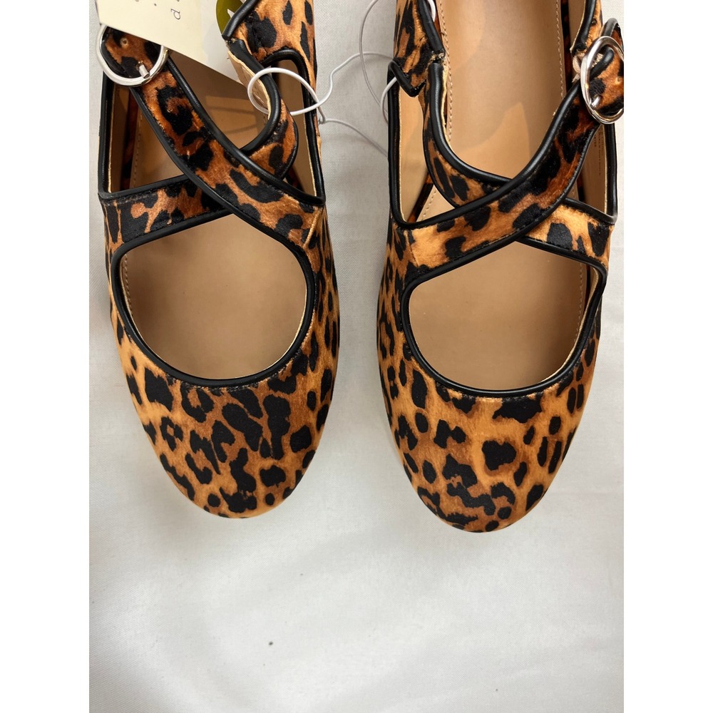 A New Day Women Leopard Print Mary Jane Flats Crisscross Strap Shoes Size 11 NEW - Picture 2 of 6